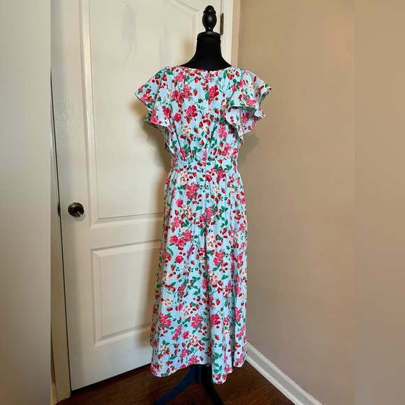 Ann Taylor Floral Flutter Sleeve Flare Dress Cherries Strawberries Blue Size 8 - Picture 6 of 9